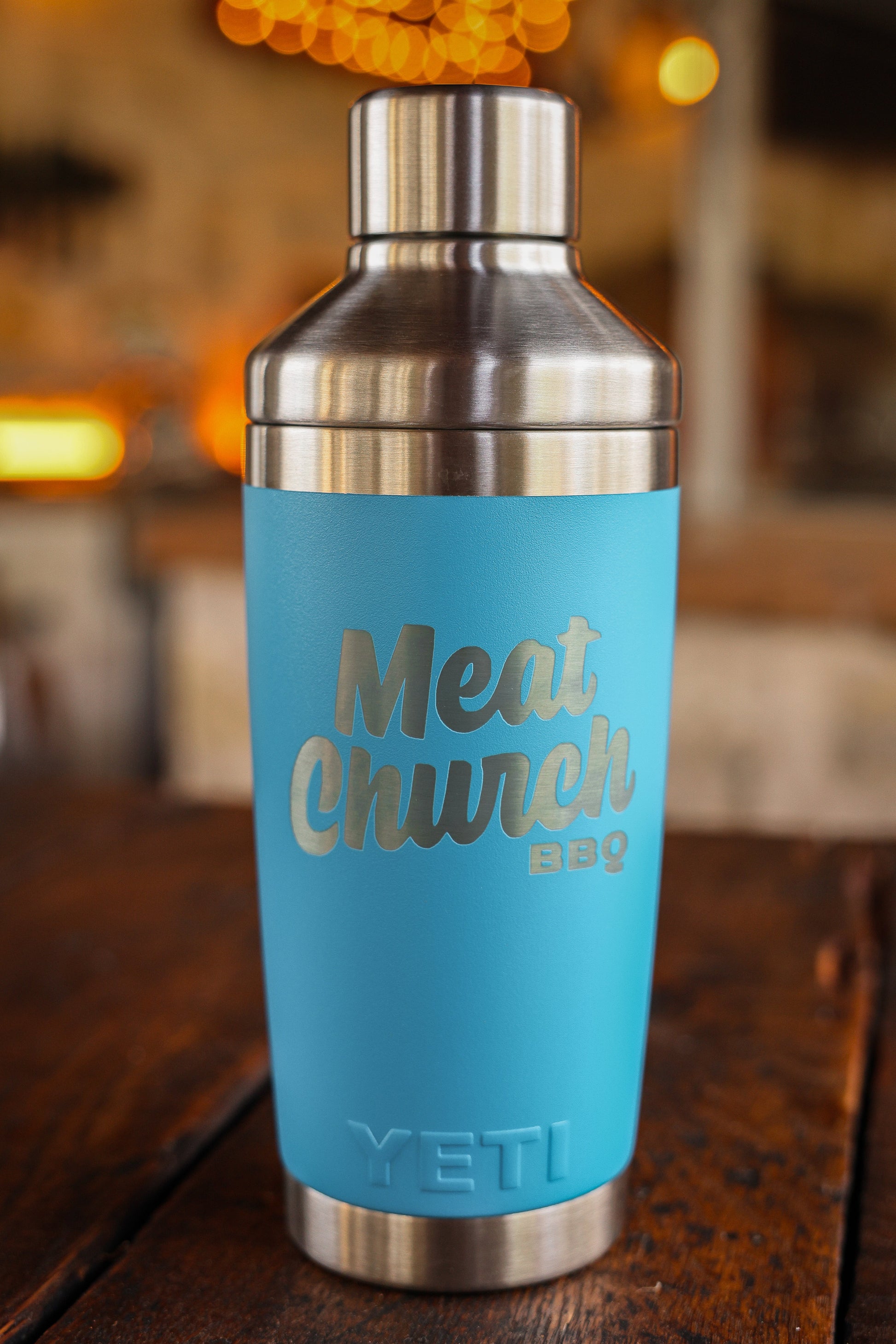 yeti-20-oz-cocktail-shaker-e7 222A9473_a70cb363-0ef2-497c-81fa-a85d28abe424.jpg